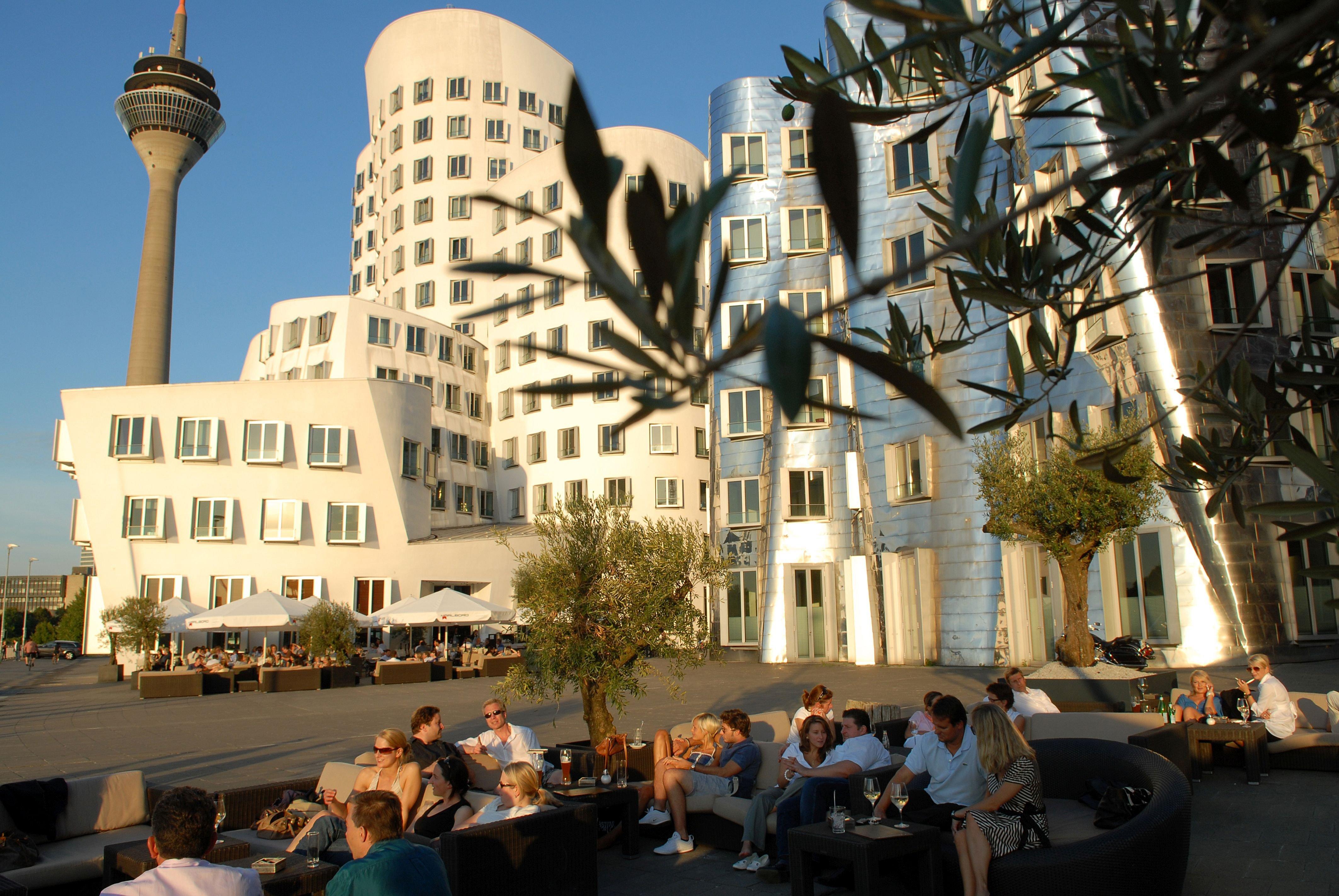 Holiday Inn Düsseldorf-Neuss, an IHG Hotel Exterior foto